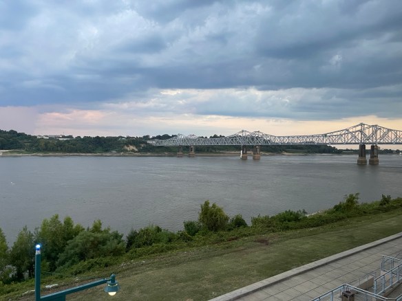 Riverside view from Vidalia, LA. Natchez, MS on the other side.